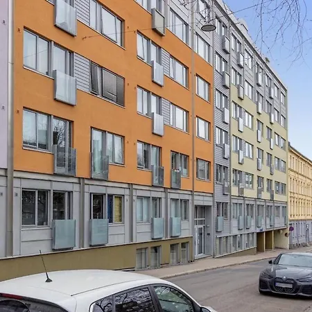 Cozy In Centrum Apartment *